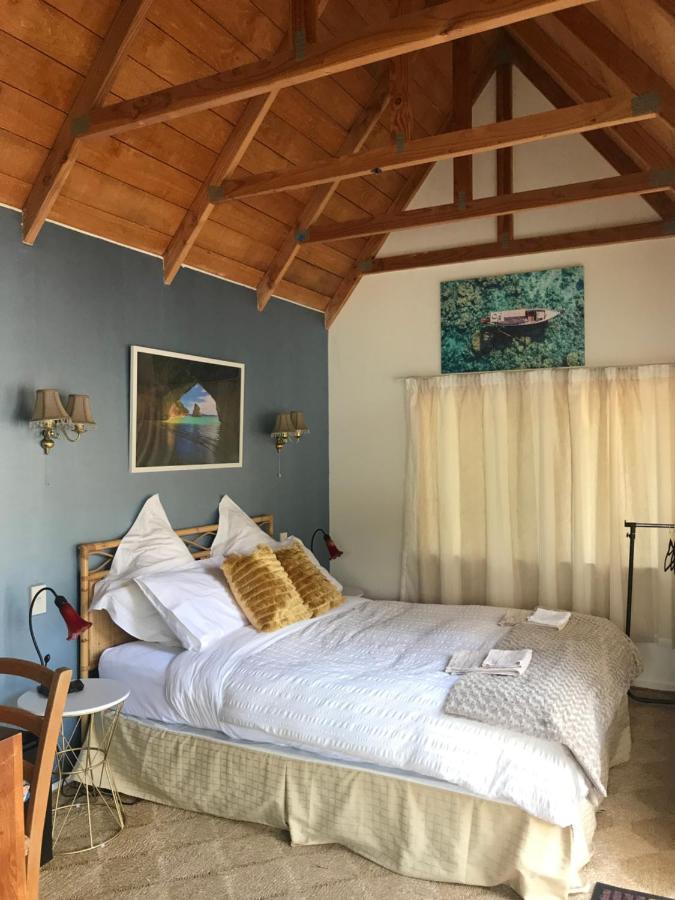 פיקטון Waterfront Bed And Breakfast מראה חיצוני תמונה