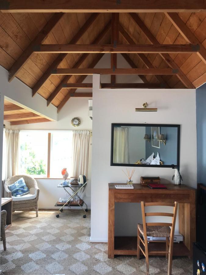 פיקטון Waterfront Bed And Breakfast מראה חיצוני תמונה